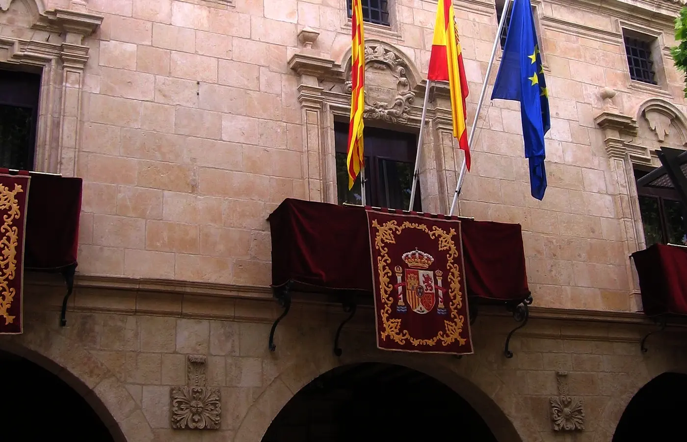 Plaza Mayor van Aspe